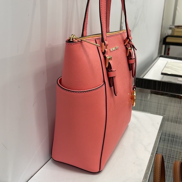 MICHAEL KORS Charlotte Large Leather Top-Zip Tote
Tea Rose - Picture 5 of 16